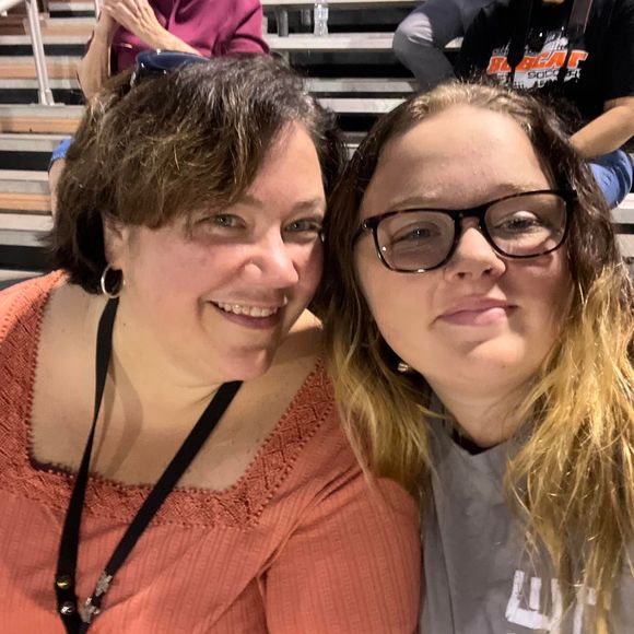 Meet your Posher, Melissa - Picture 1 of 1